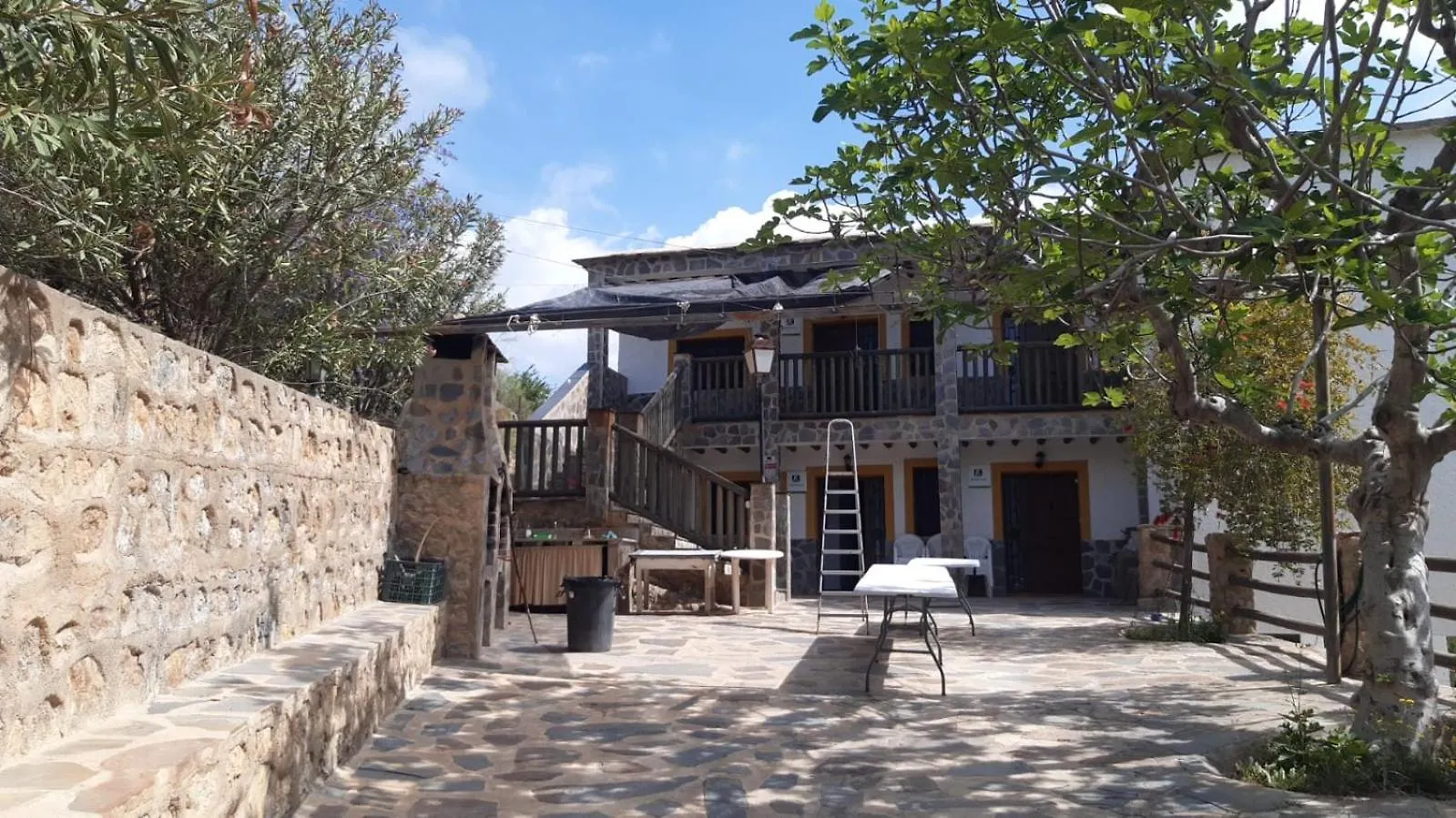 Holiday home Viviendasfuentezuelas Laroles Spain