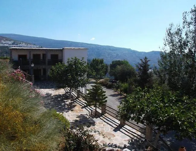 Holiday home Viviendasfuentezuelas Laroles