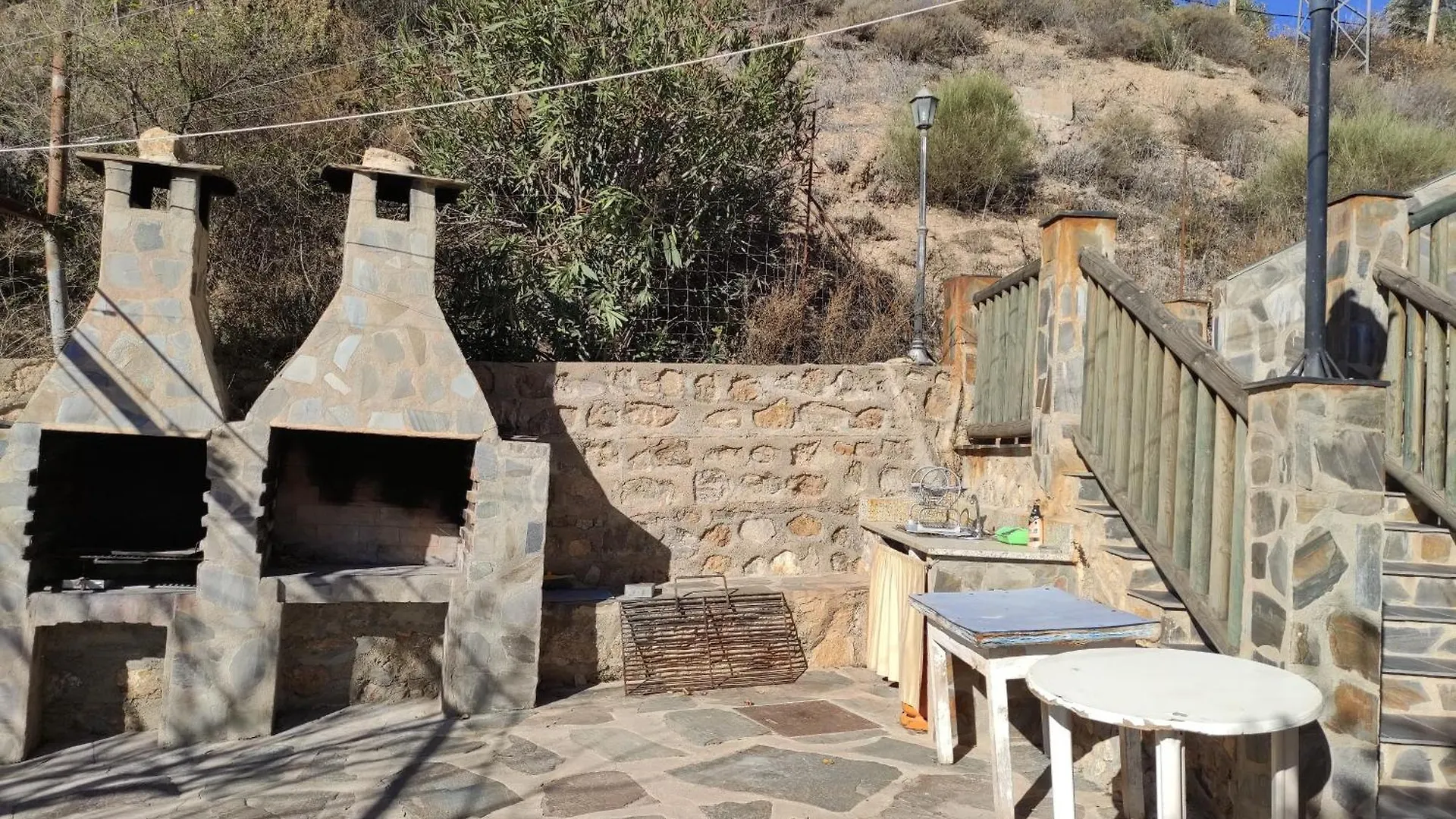 Holiday home Viviendasfuentezuelas Laroles